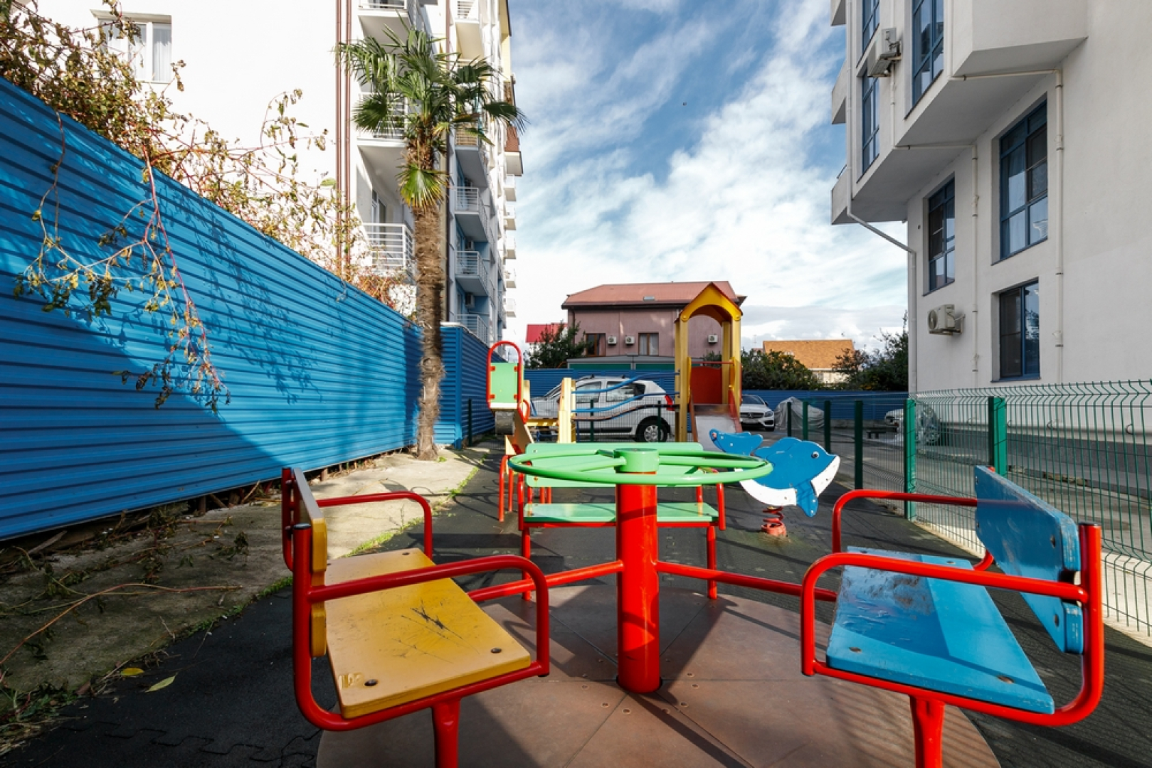 Апартаменты GeoApart Цветочная 30