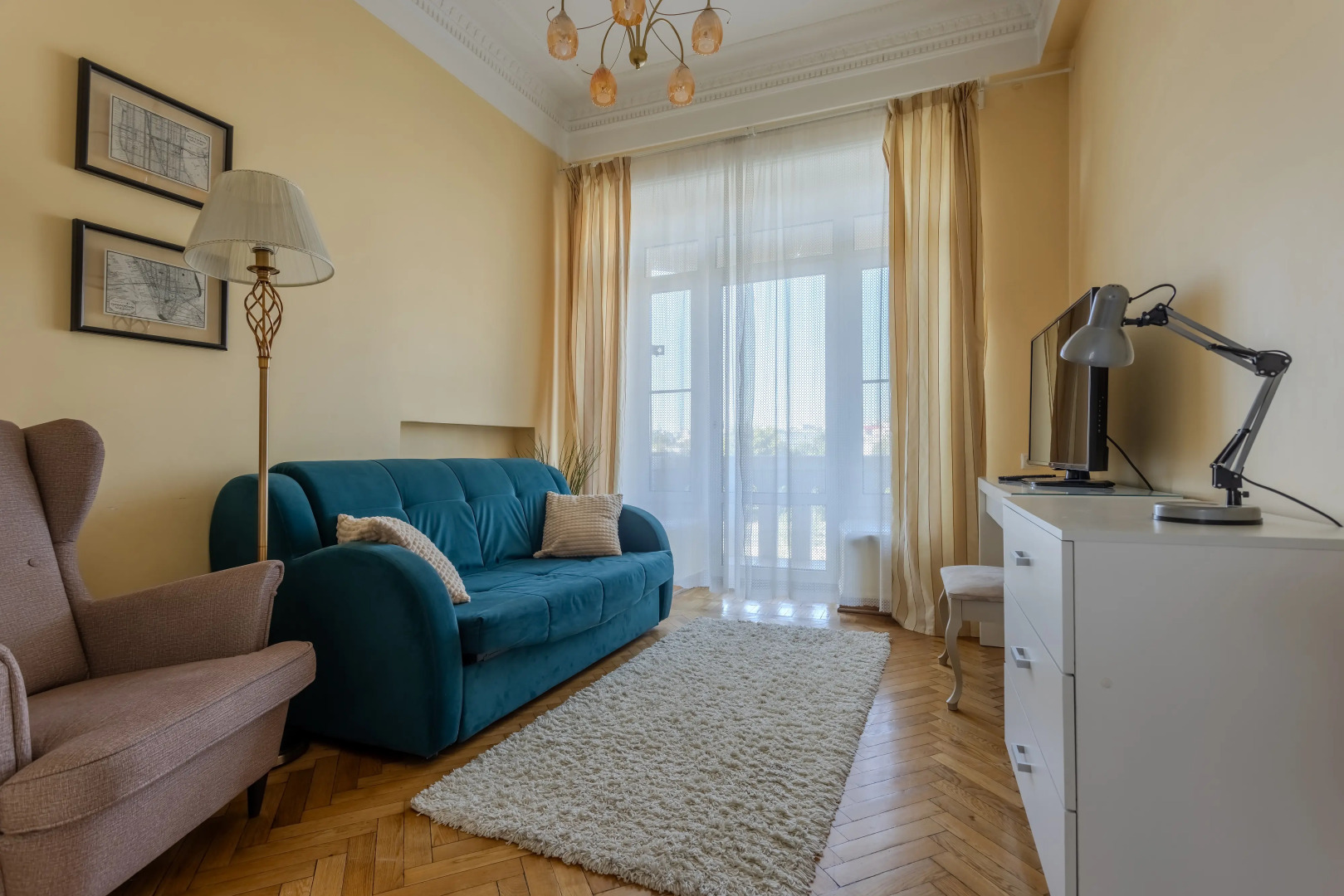 Апартаменты Стандартные с 3 спальнями и Балконом