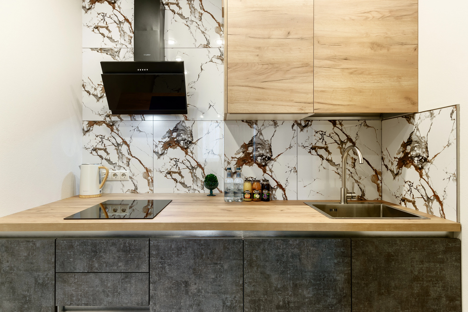 Апартаменты двухкомнатные LUX с шикарным видом на ДОН №20