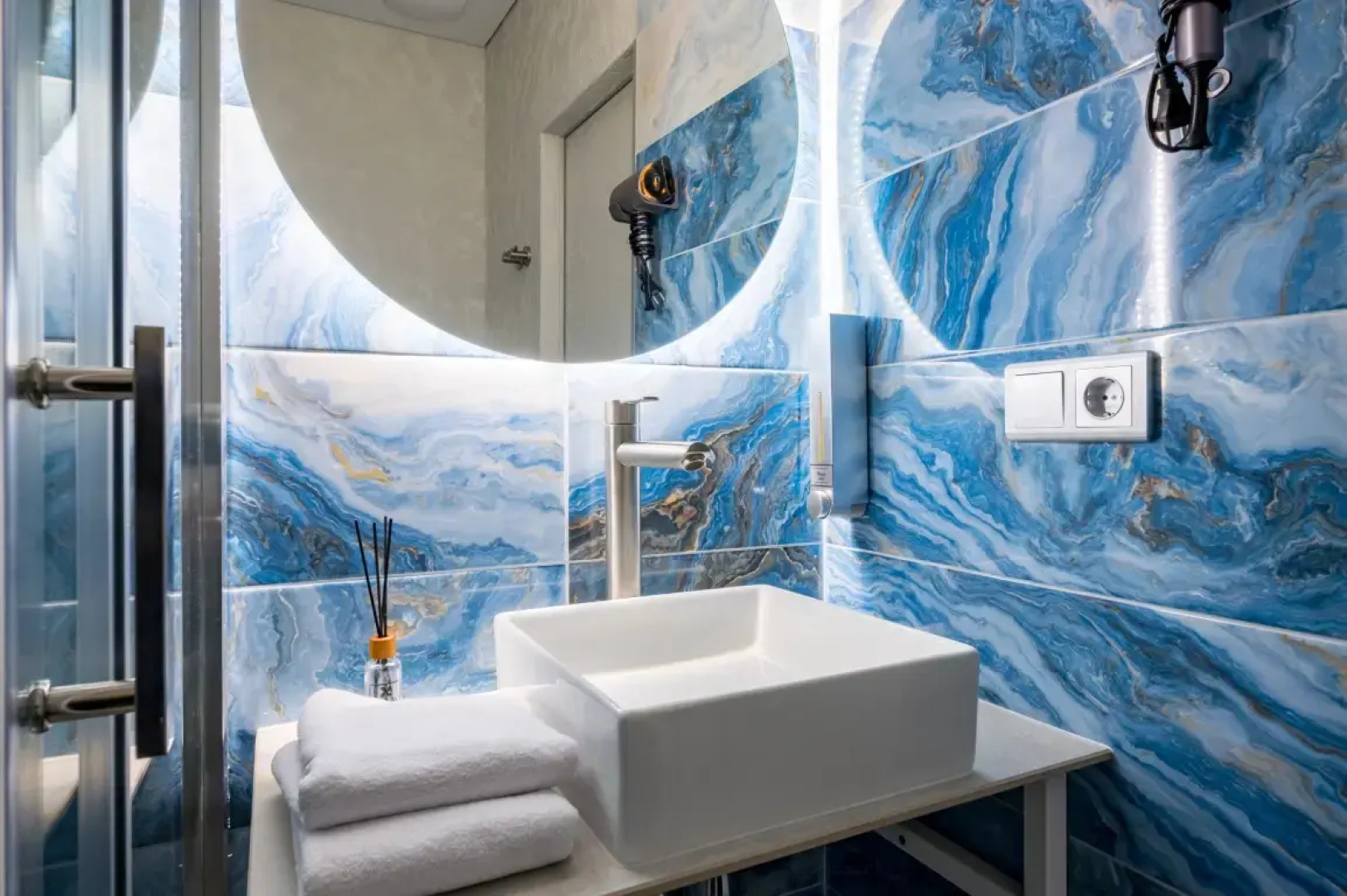 Апартаменты Волшебно тут/ЖК Искра парк 1