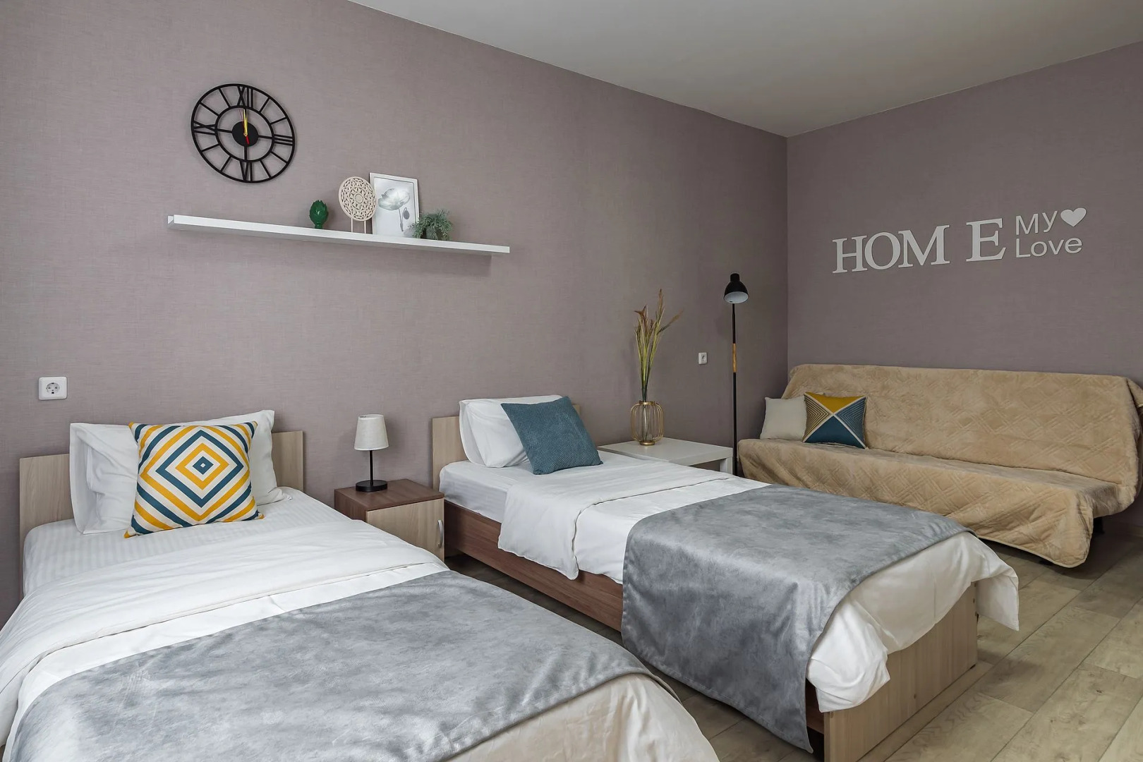 Квартира на Бурнаковская 105