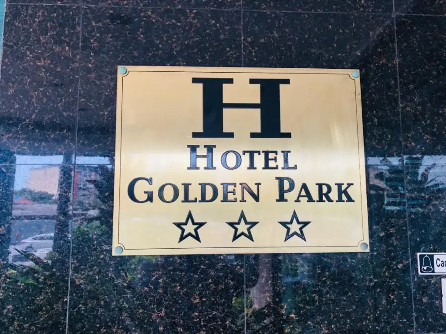 Отель Golden Park