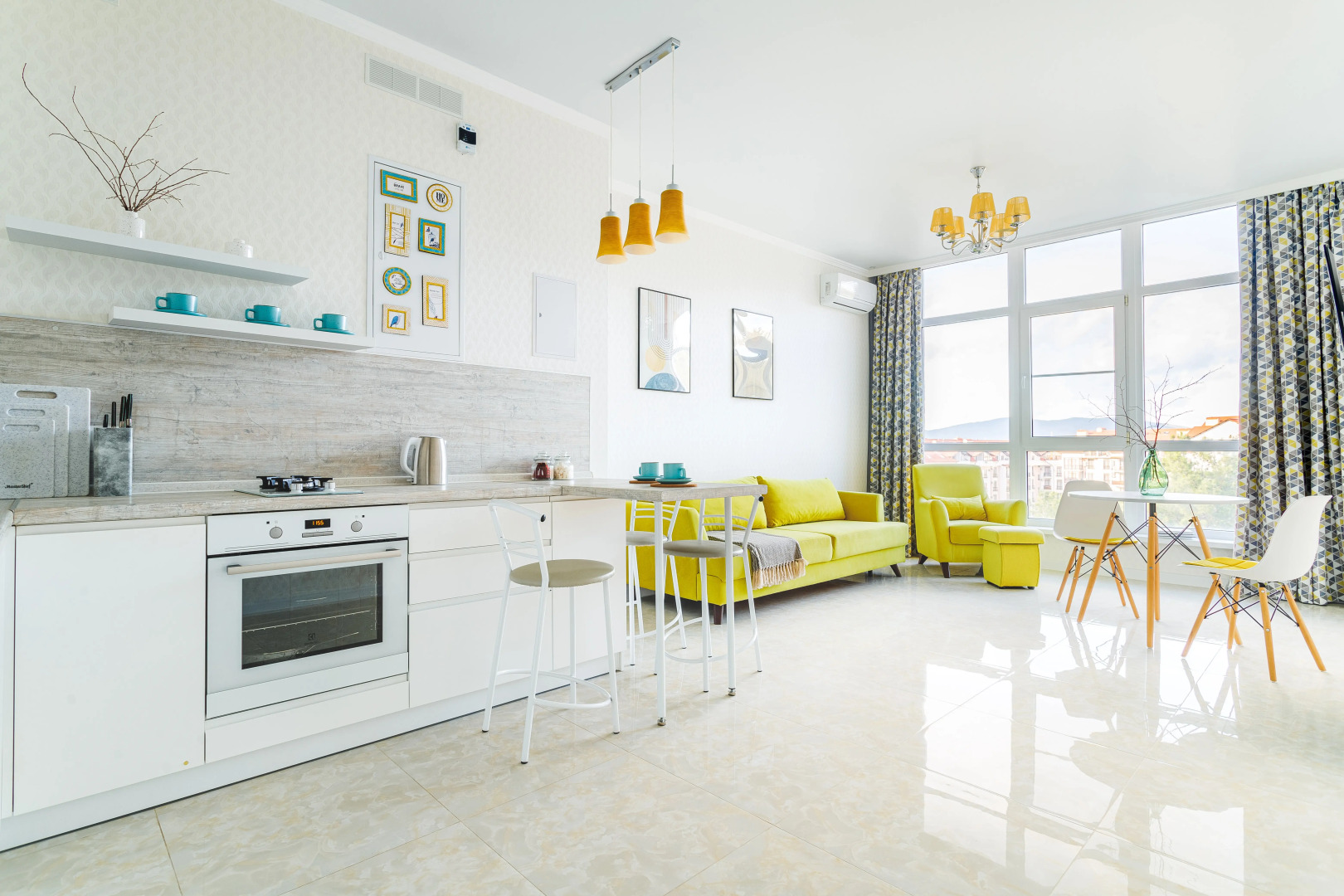 Квартира с видом на сосновый лес