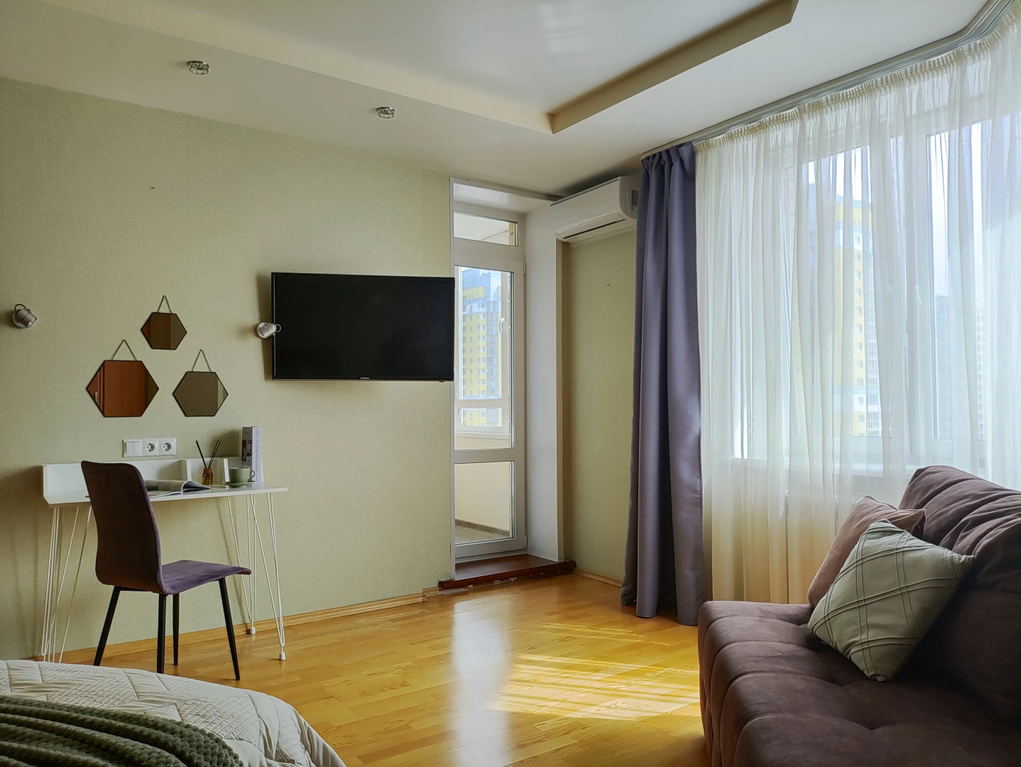 Квартира Просторная однокомнатная квартира в современном жилом комплексе