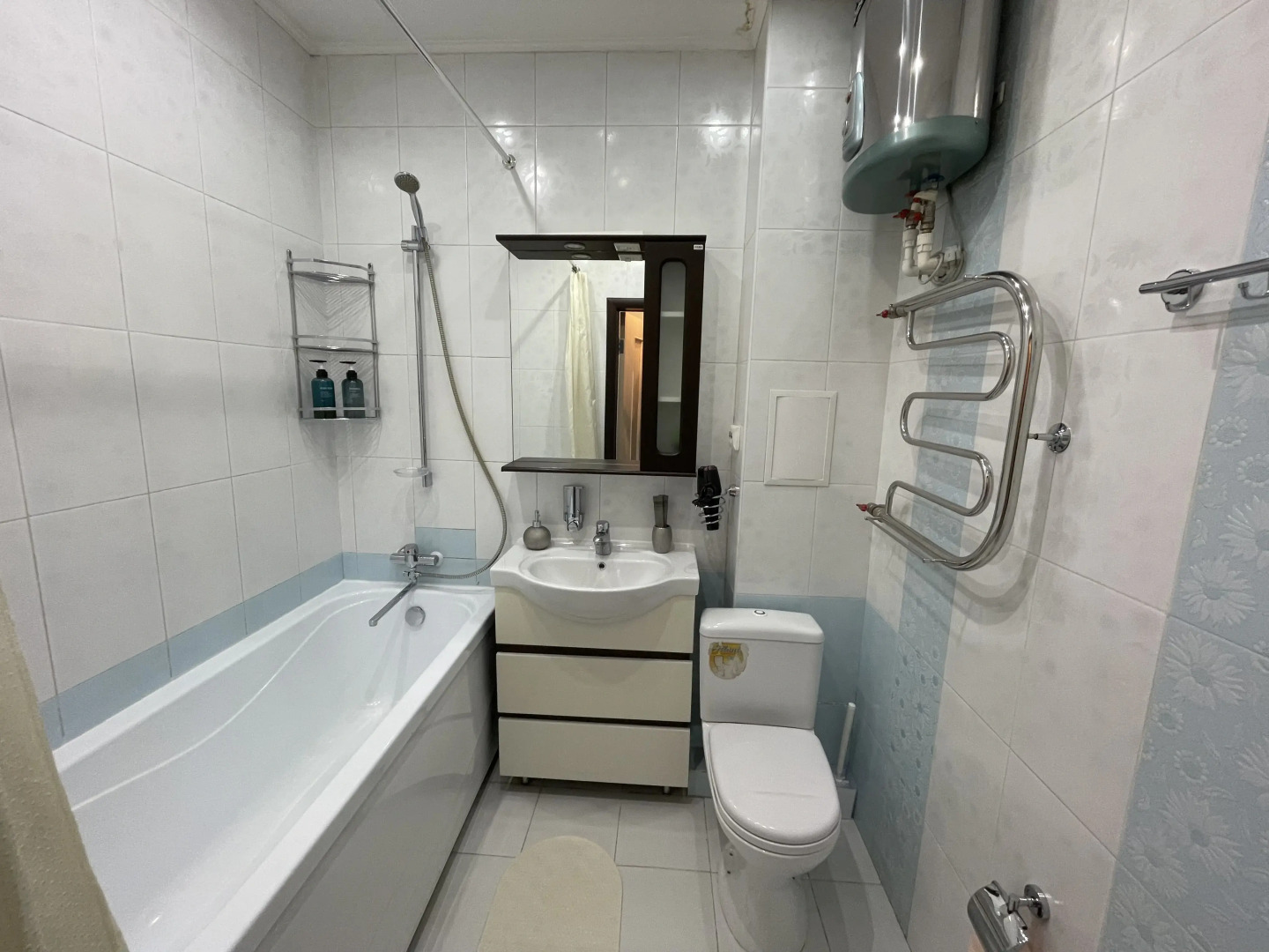 Апартаменты Авиаторов 23