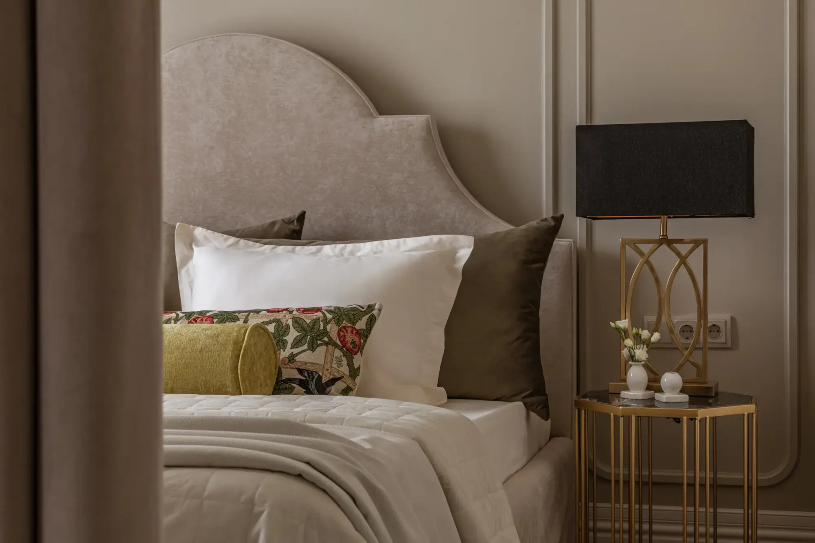 Квартира Moscow Deluxe Apartments Grand Residence SLAVA