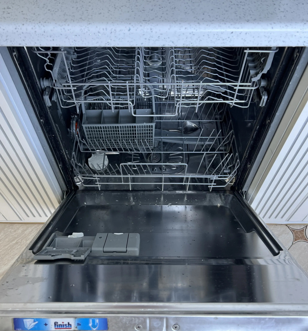 Квартира Евро Рыбацкий Причал 6/2-107 КакДома в Севастополе