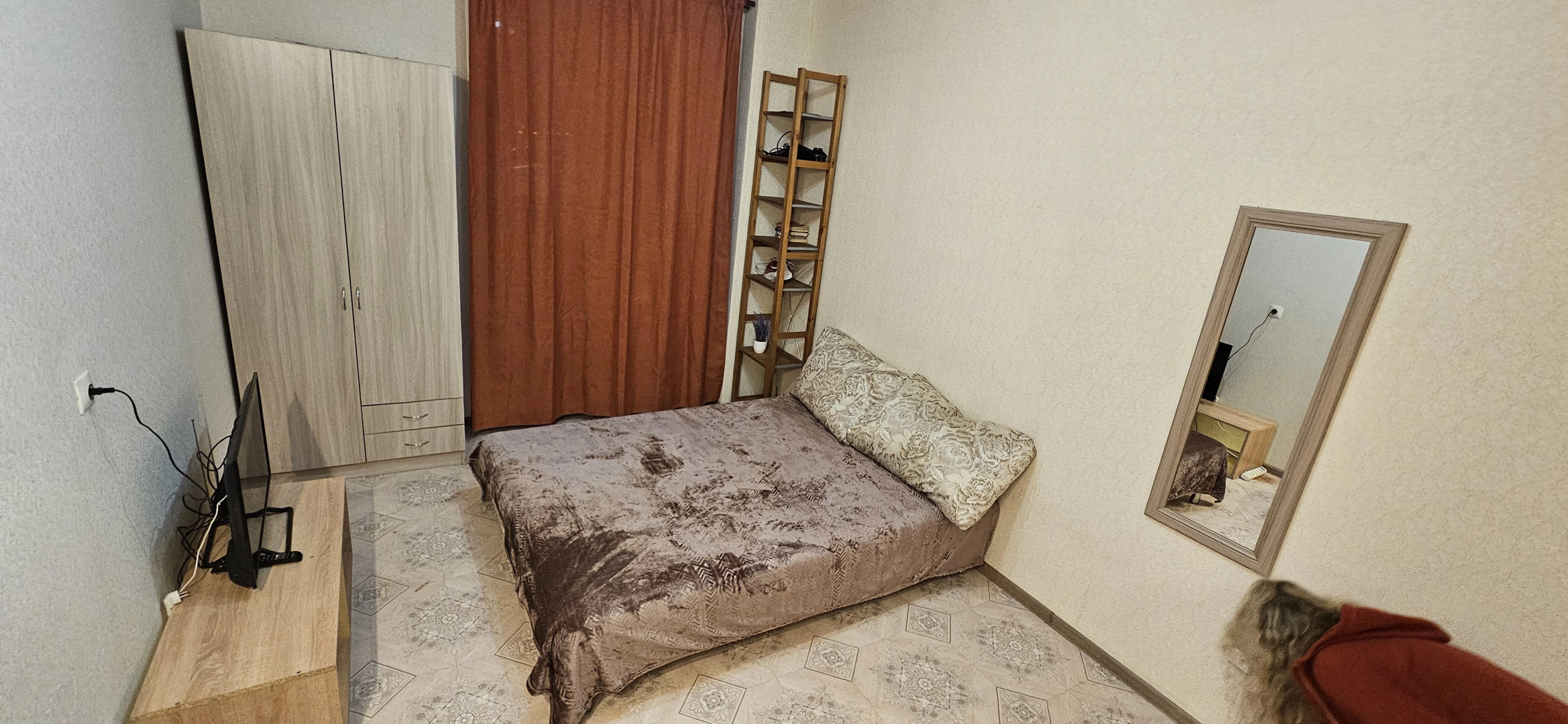 Квартира Студия на Охтинской аллее 8