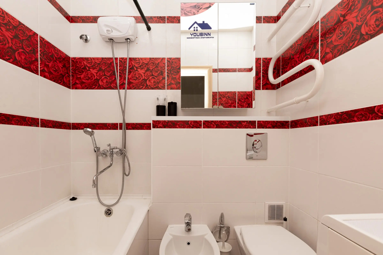 Апартаменты Yousinn Маркса 27