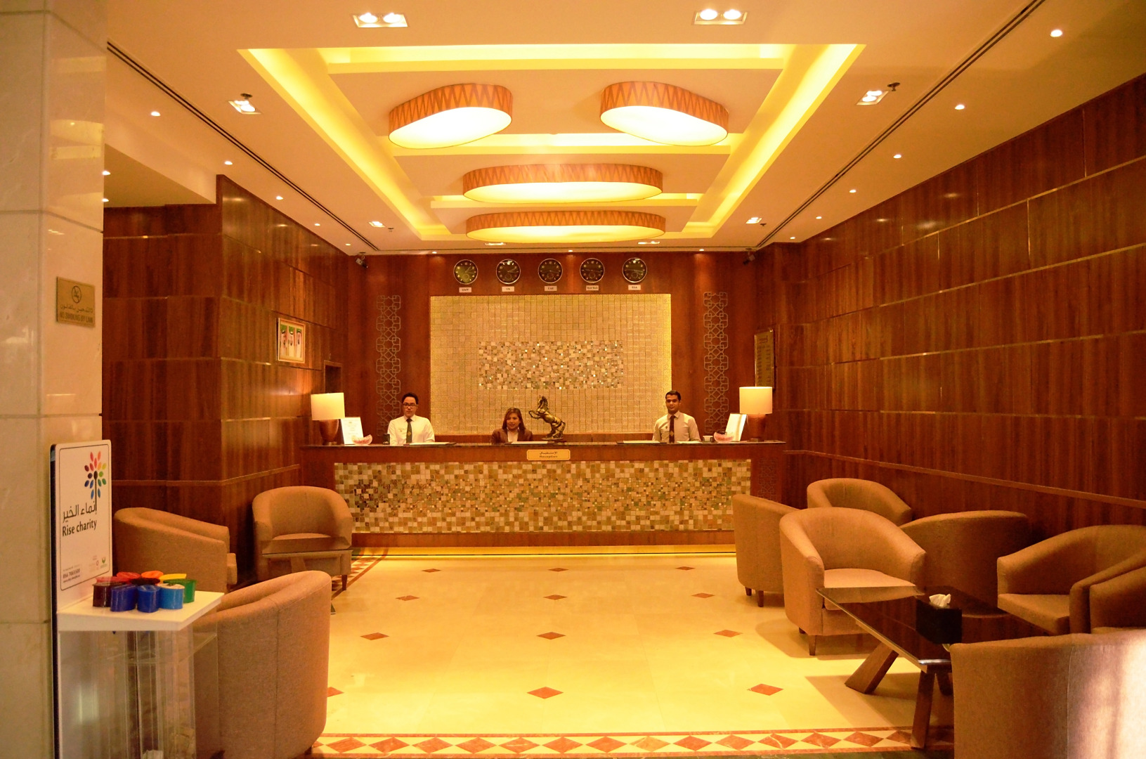 Отель Nejoum Al Emarate