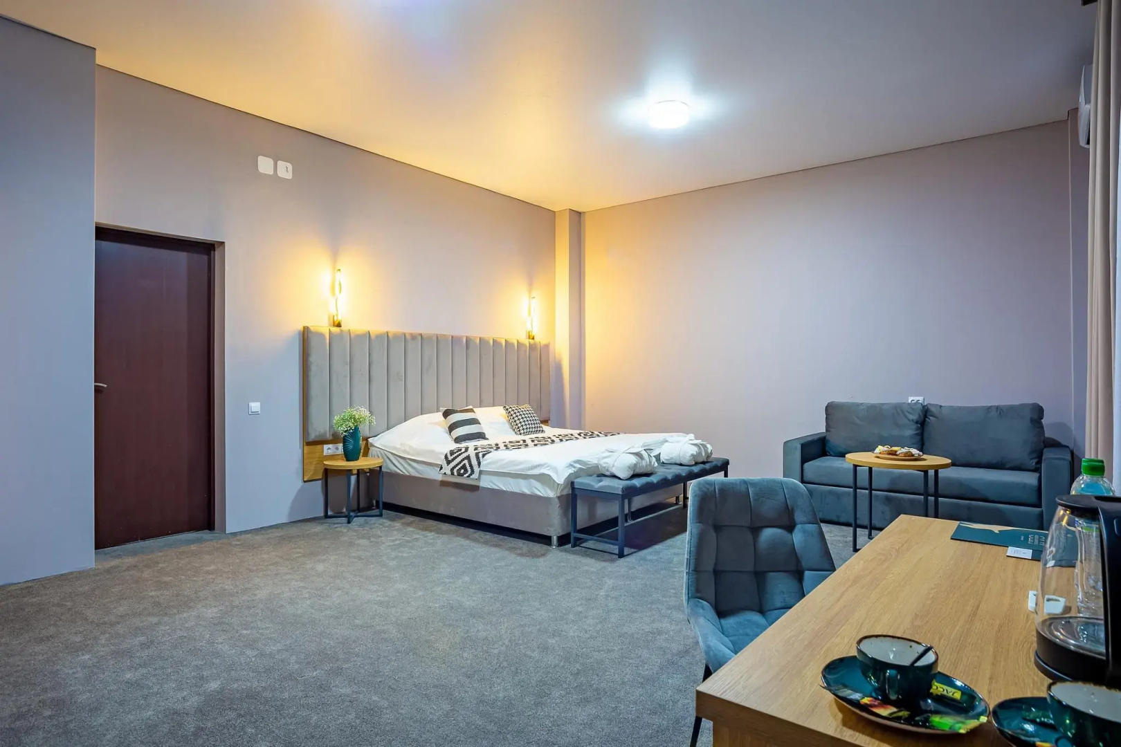 Green Land Hotel