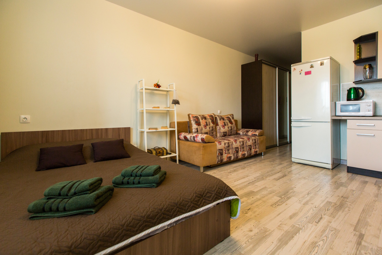 Апартаменты на улице Дмитрия Михайлова 2