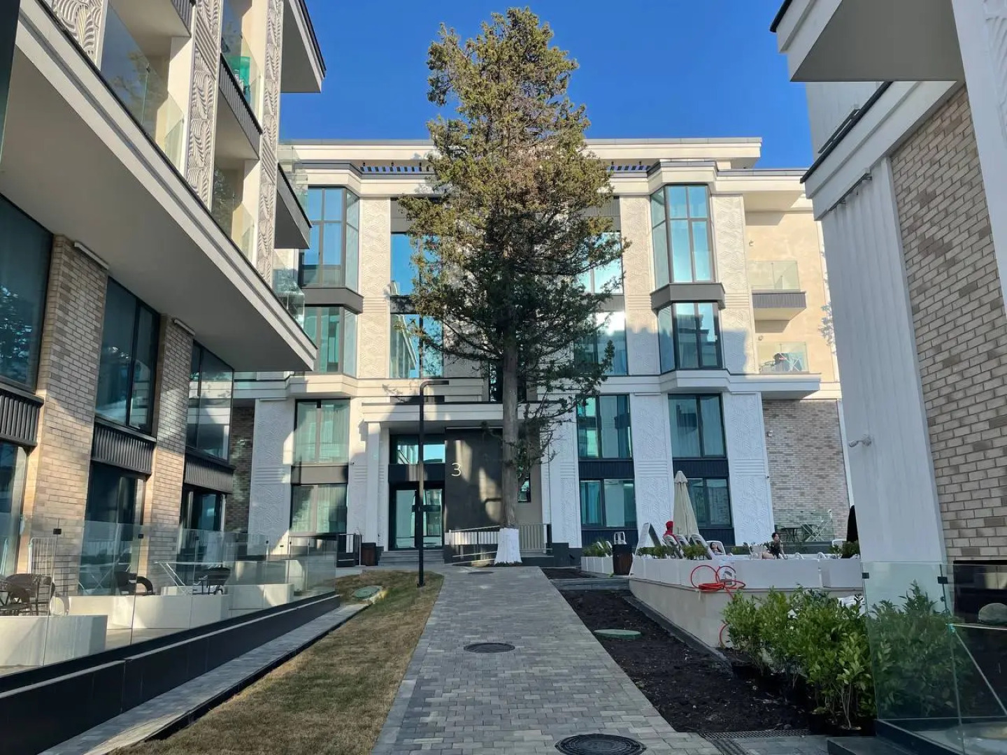 Апарт-отель на Лучезарной