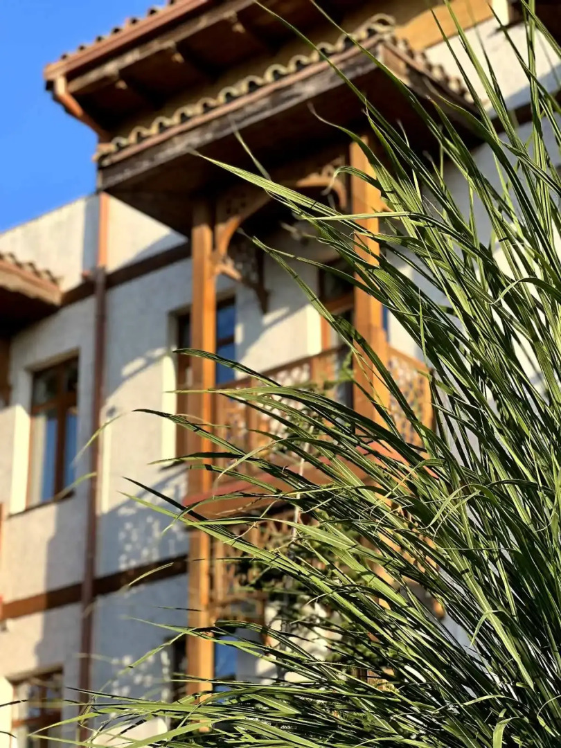 Отель Джеваль