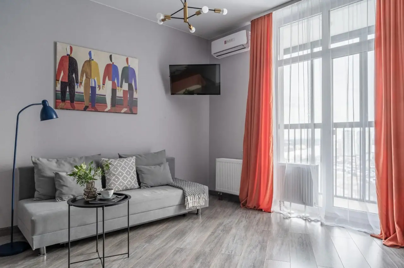 Квартира с видом на гору Уктус на 20 этаже