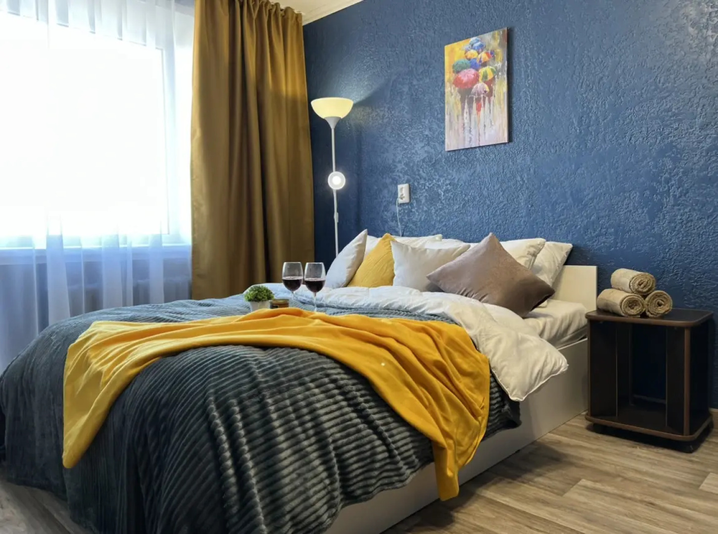 Квартира на Красном проспекте, 70