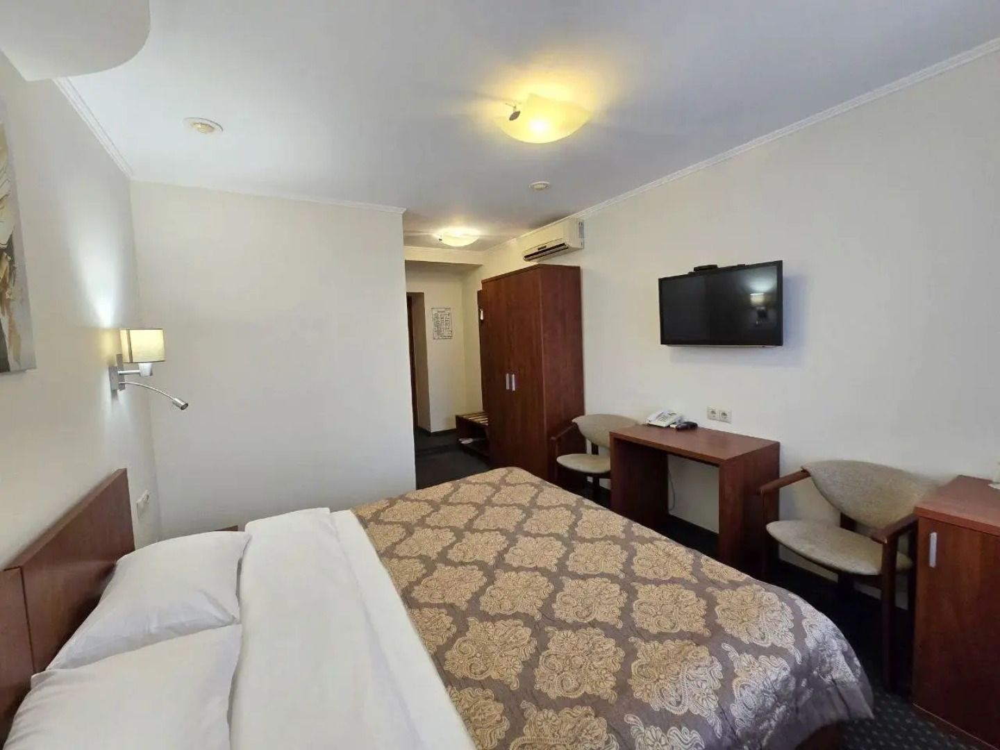 Отель Галерея