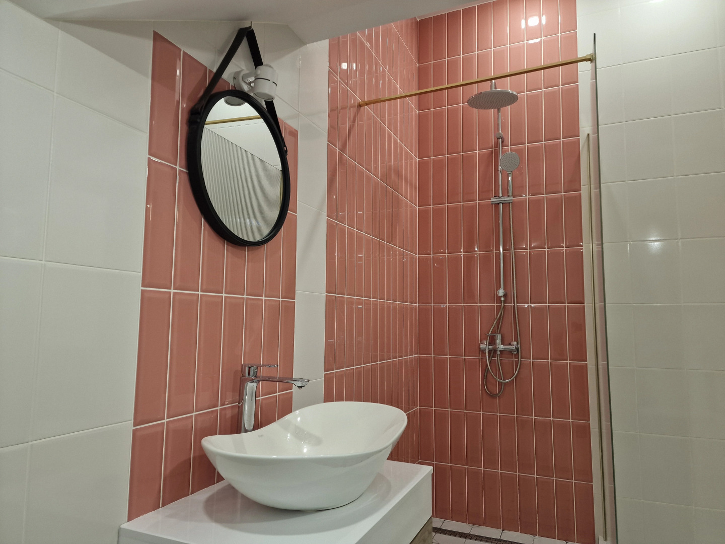 Квартира БалтАтлантик номер в стиле Барби