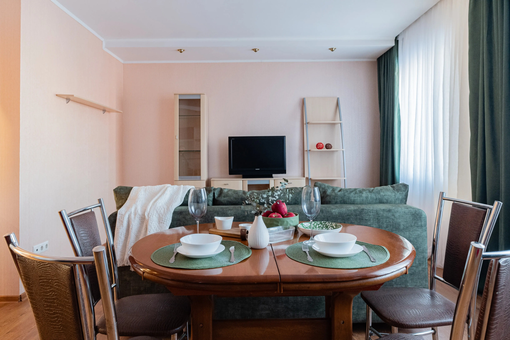 Апартаменты OK! Алексея Беленца 6