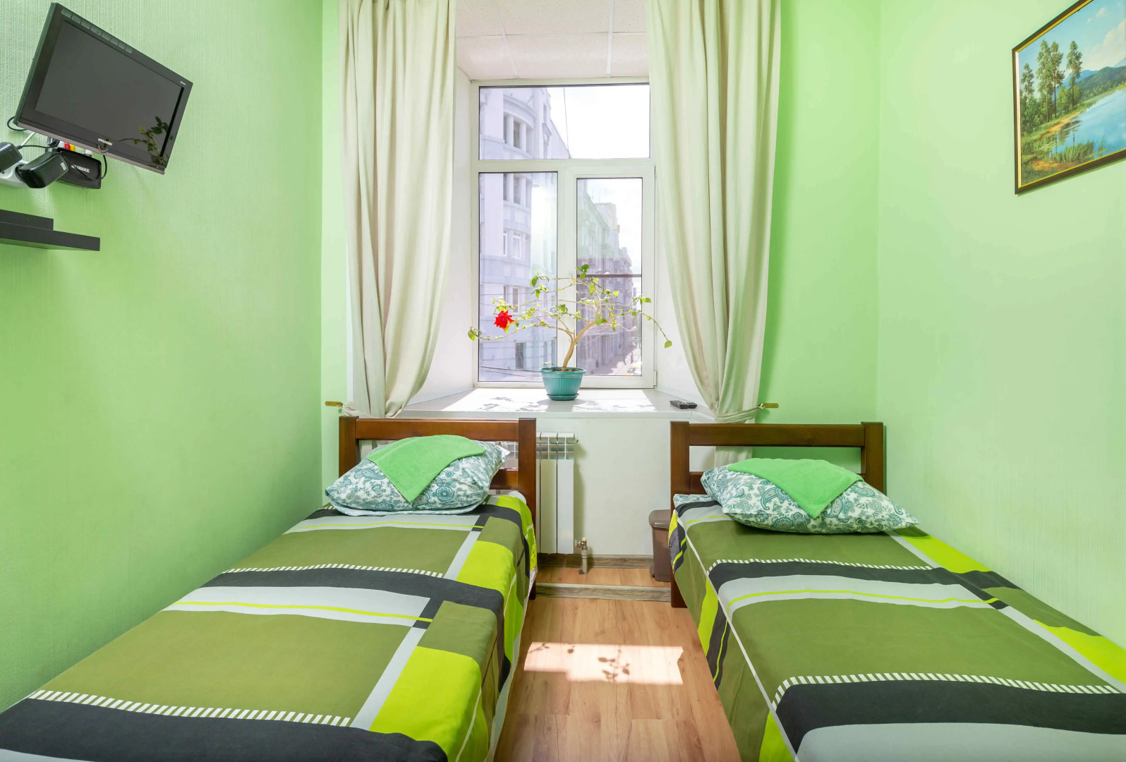 Хостел Бугров