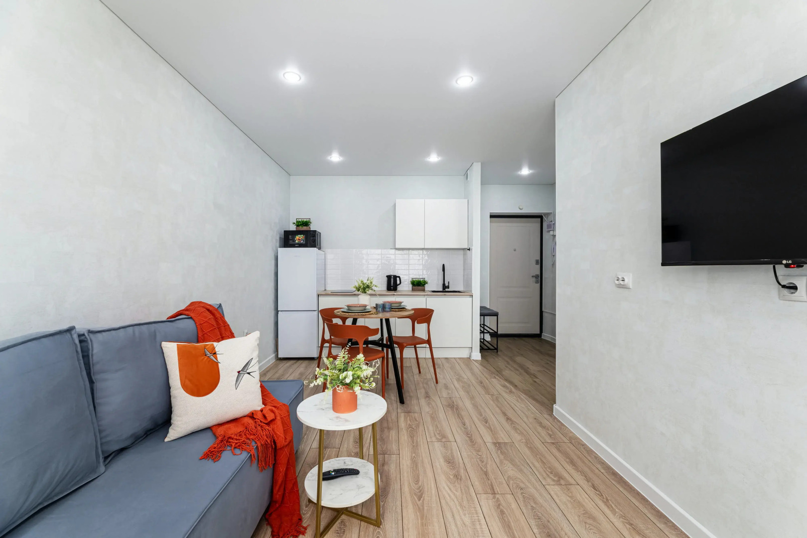 Апартаменты TatAparts стильная евродвушка около парка