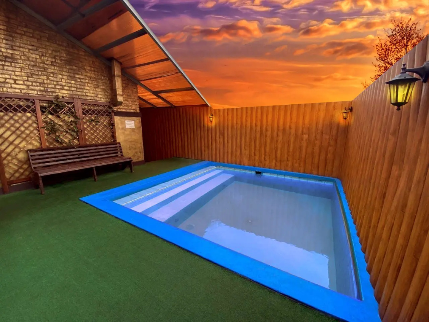 Гостиничный Комплекс Золотое Крыло