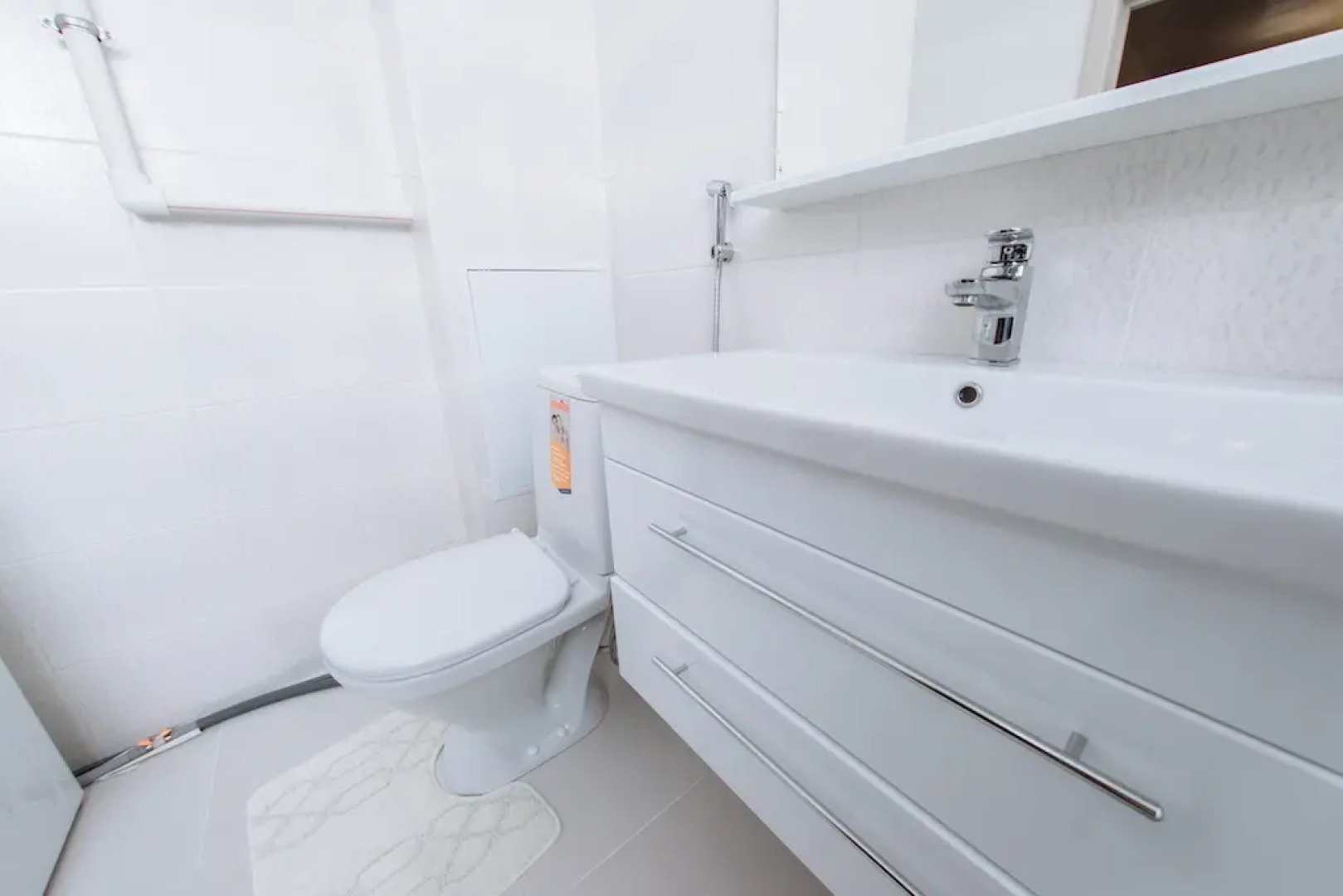 Апартаменты One-bedroom in the center of Orenburg Lukiana Popova 103