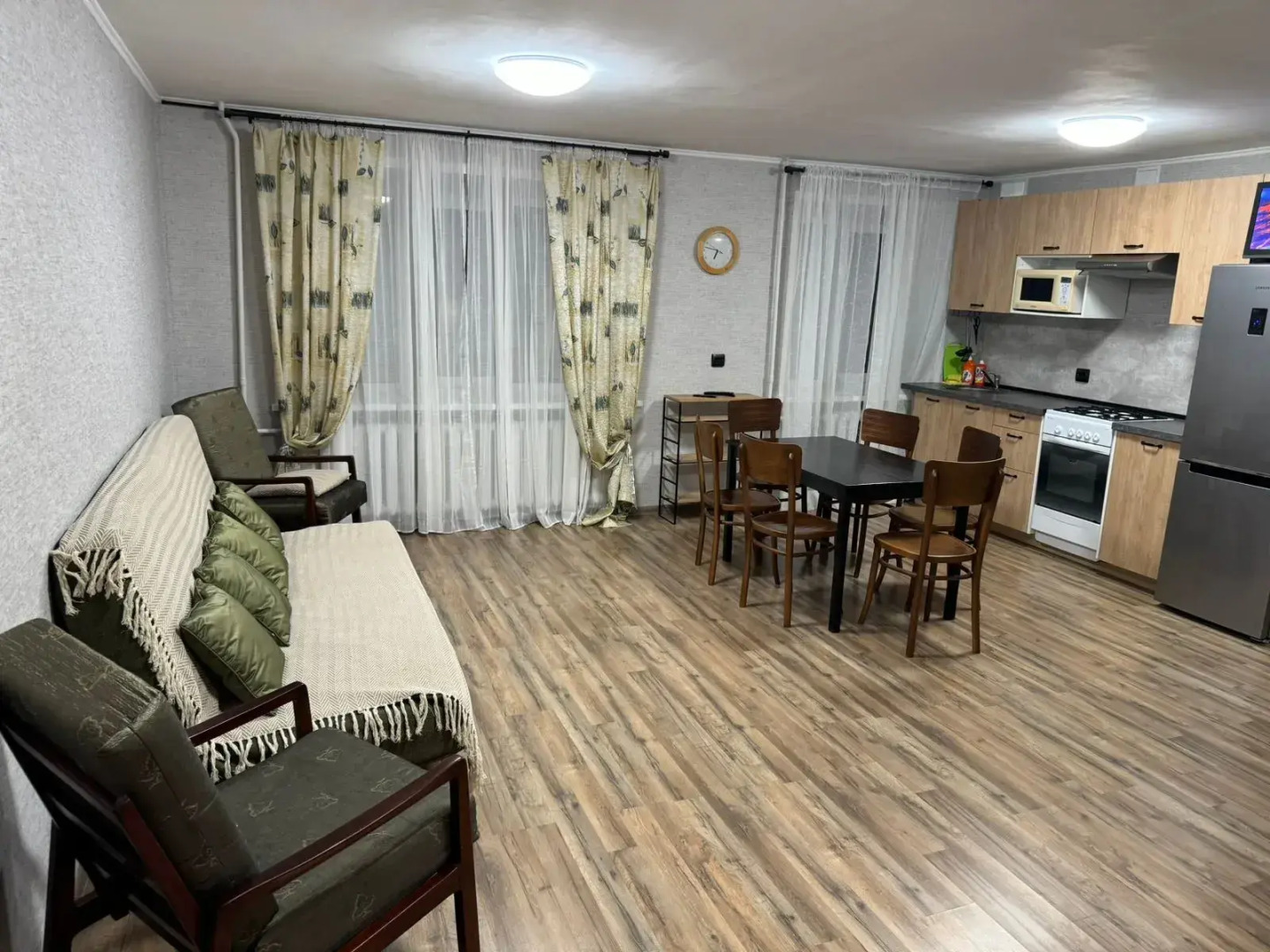 Апартаменты Уютная квартирка у Набережной