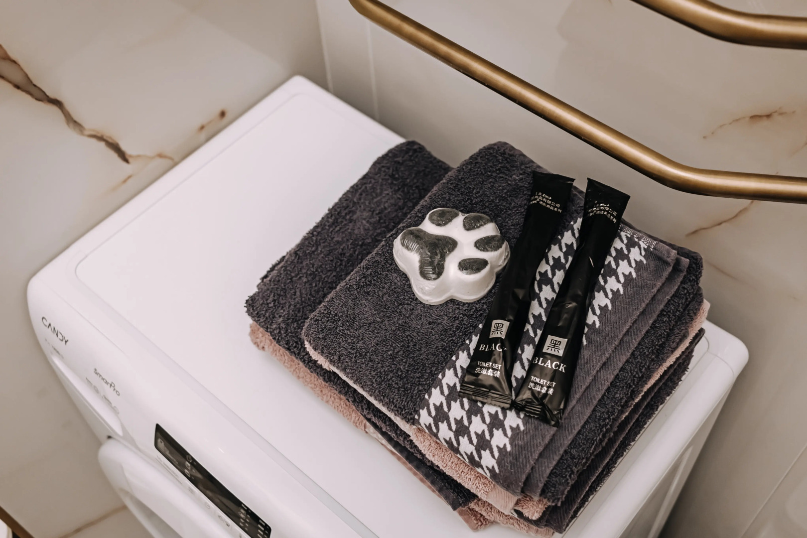 Апартаменты Urban Кот Gold