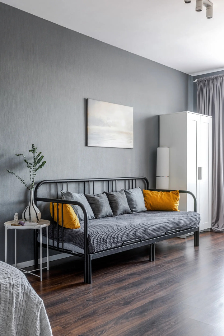 Апартаменты с балконом и красивым видом у метро