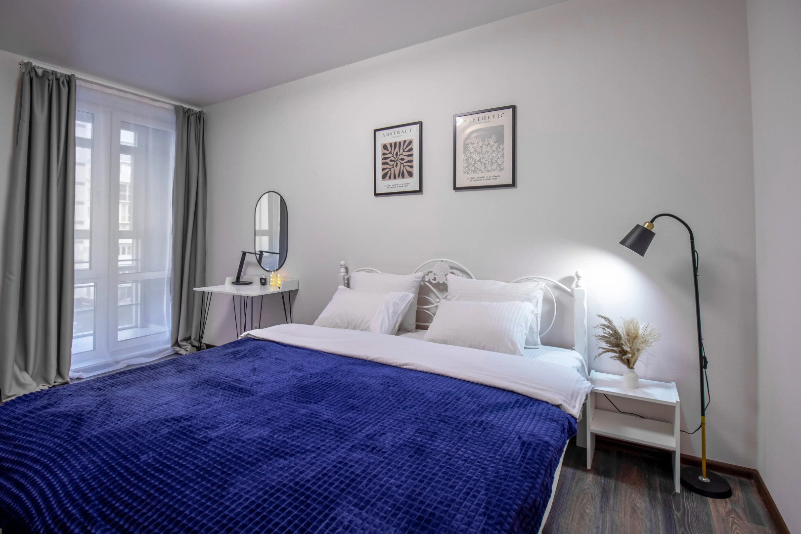 Апартаменты Vegas Apartments на Хохлова 7