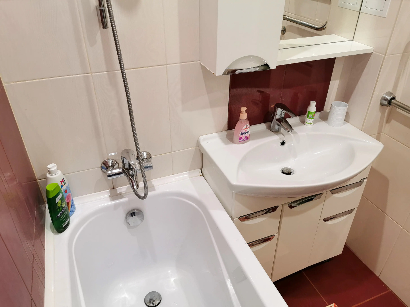 Апартаменты Двухкомнатная квартира с балконом