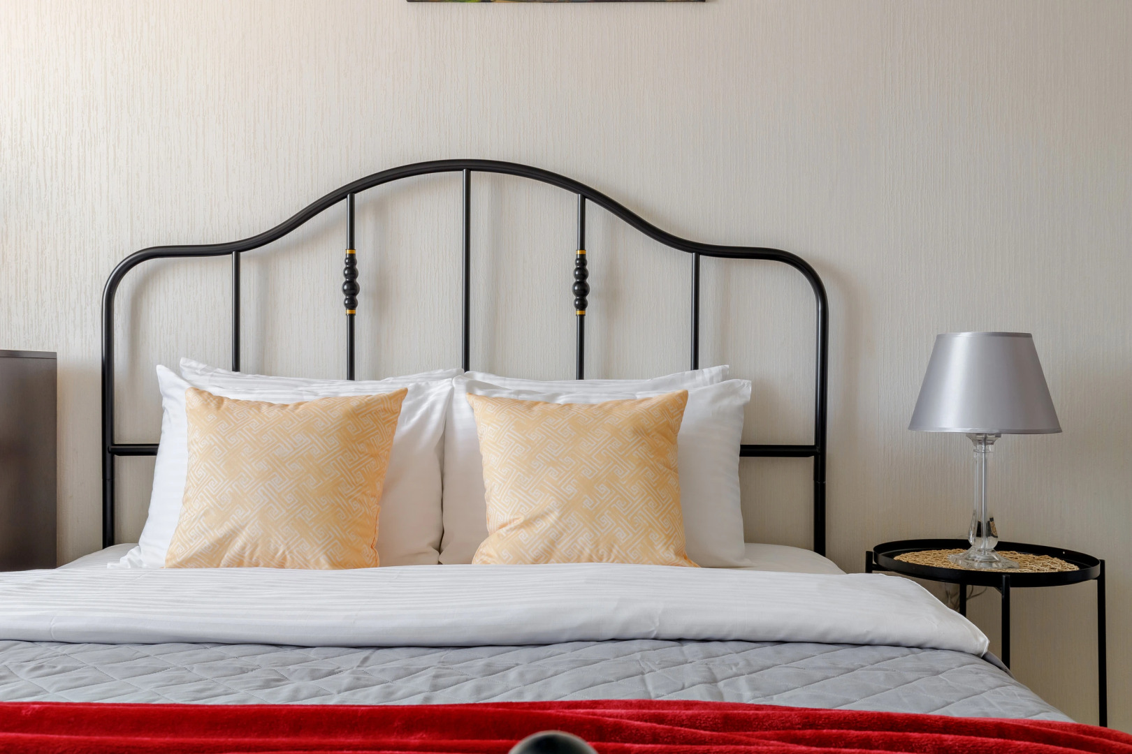 Апартаменты на улице Коммунаров 270