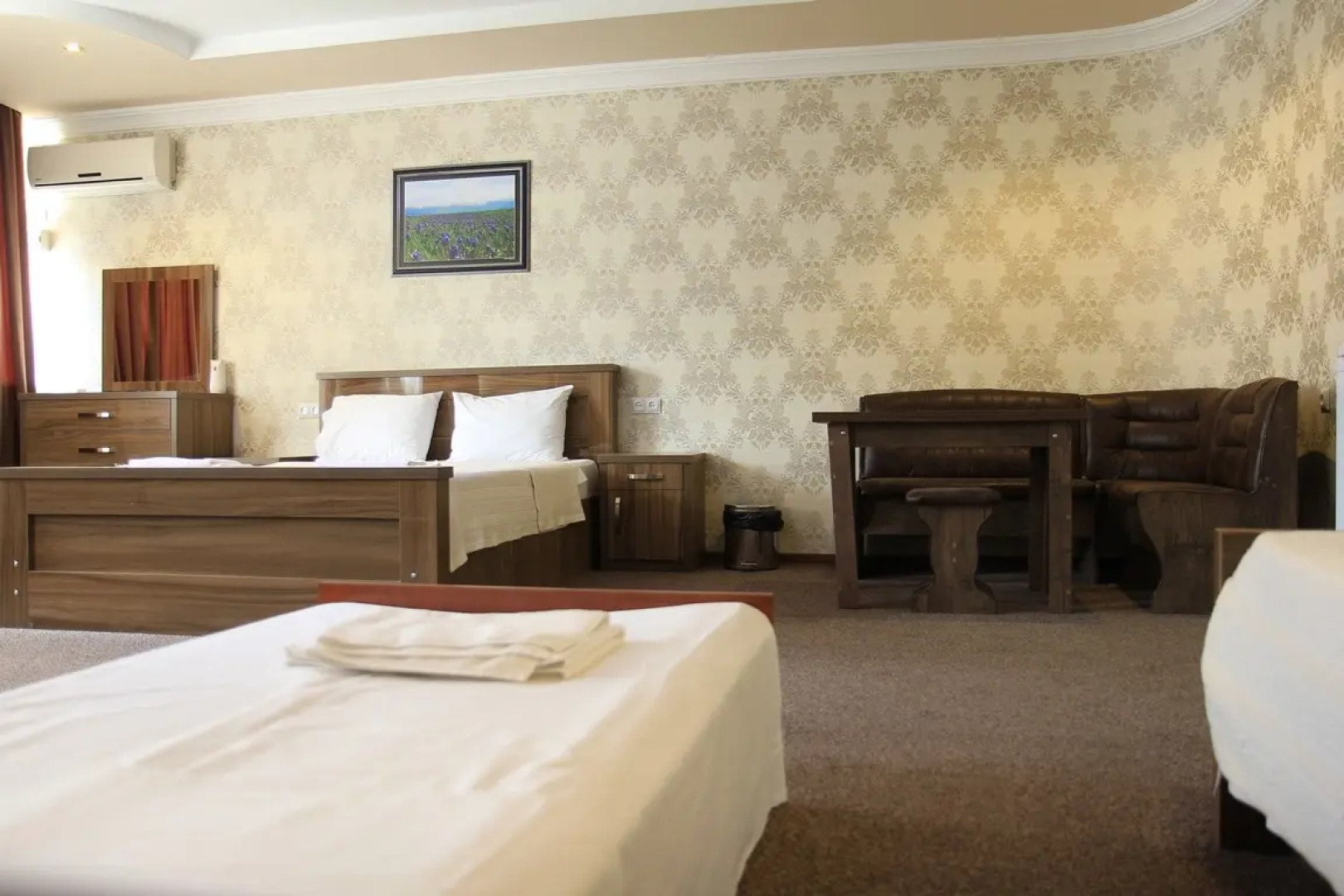 Отель New Palace Shardeni