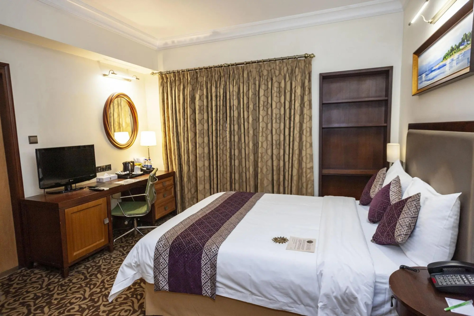 Отель Royal Park Residence