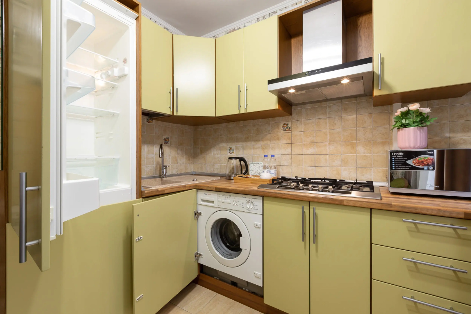 Квартира на Усиевича 25 к2