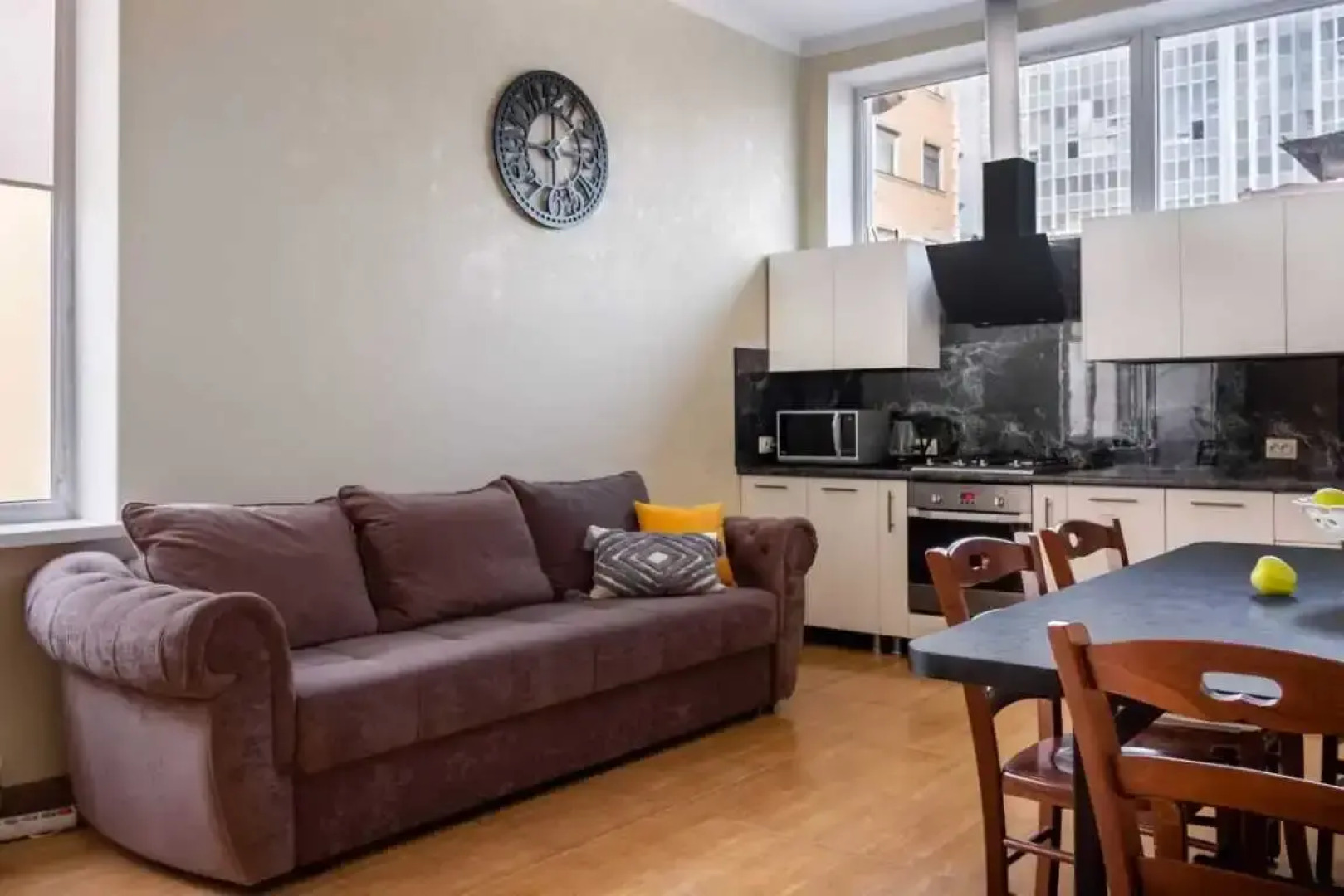 Квартира c Двумя Раздельными Спальнями и Балконом от Piligrim KMV