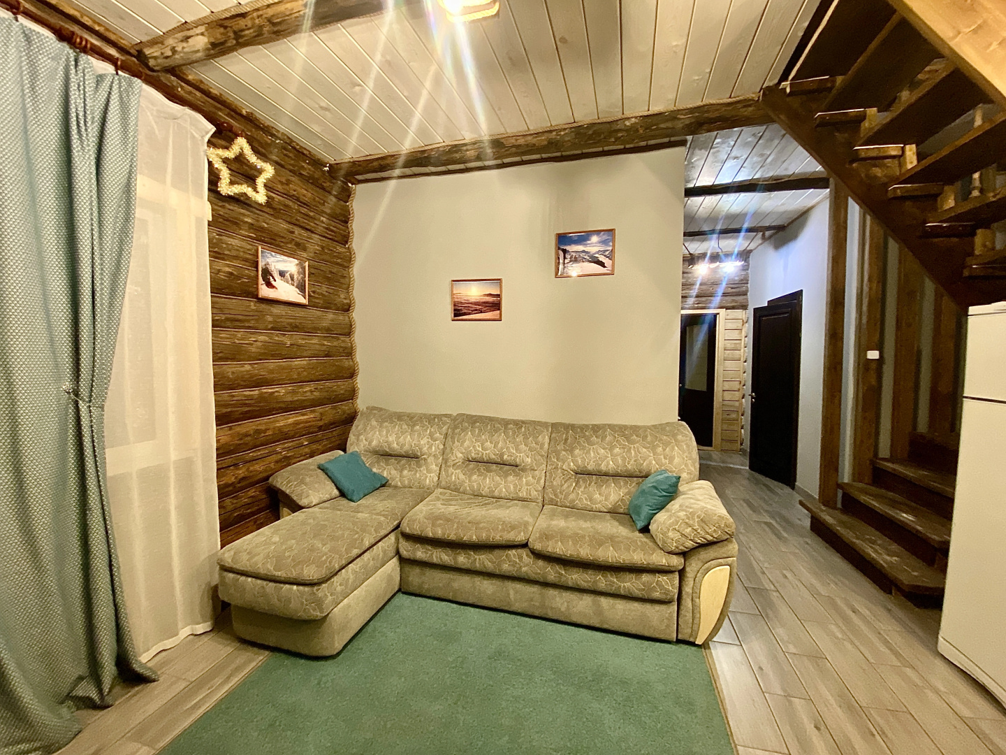 Гостевой дом Избушки guestHouse Маленькая