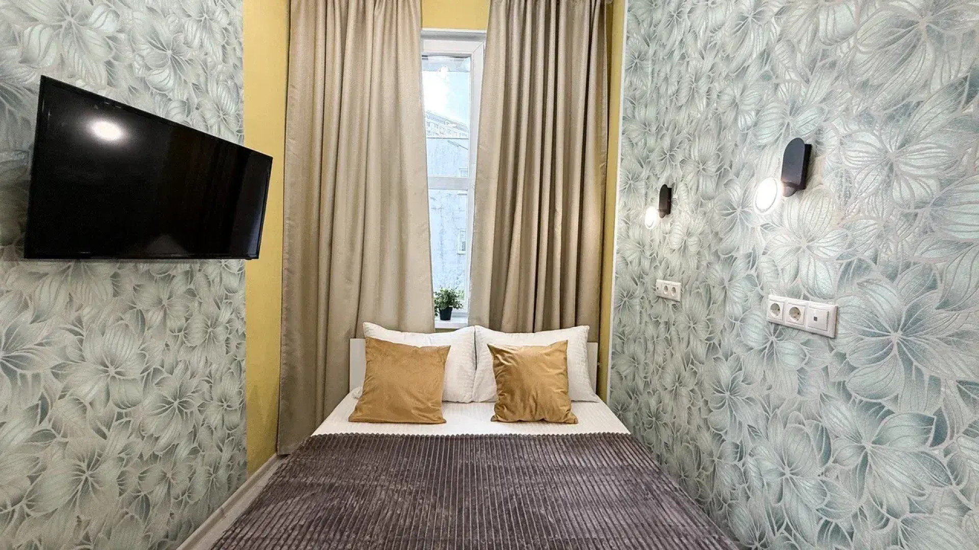 Апартаменты Светлые у Метро Филатов Луг Фл4