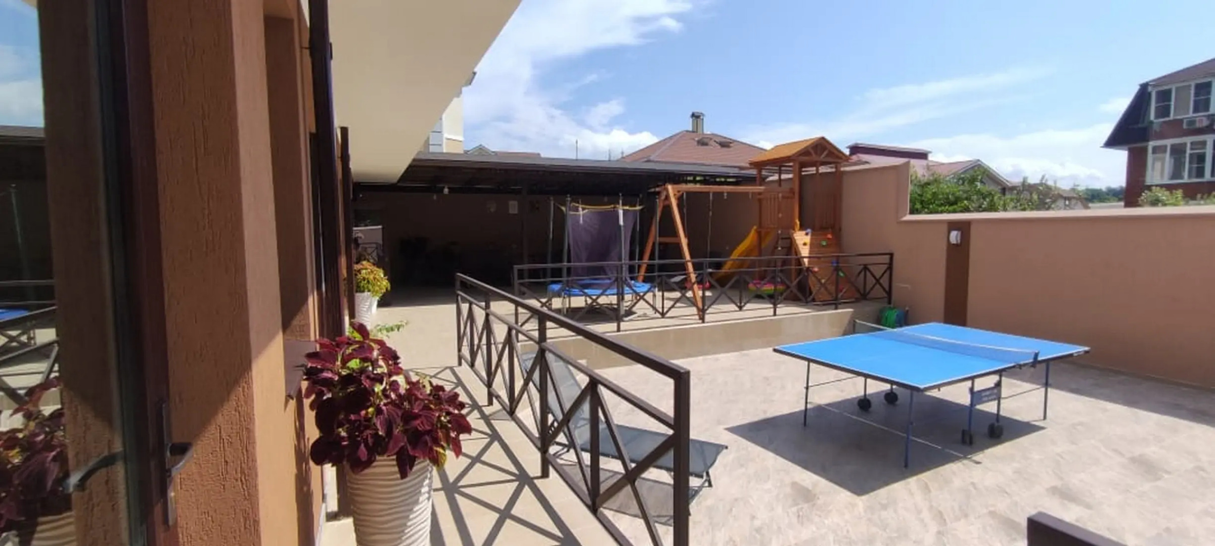 Гостевой дом Tuta (Тута)