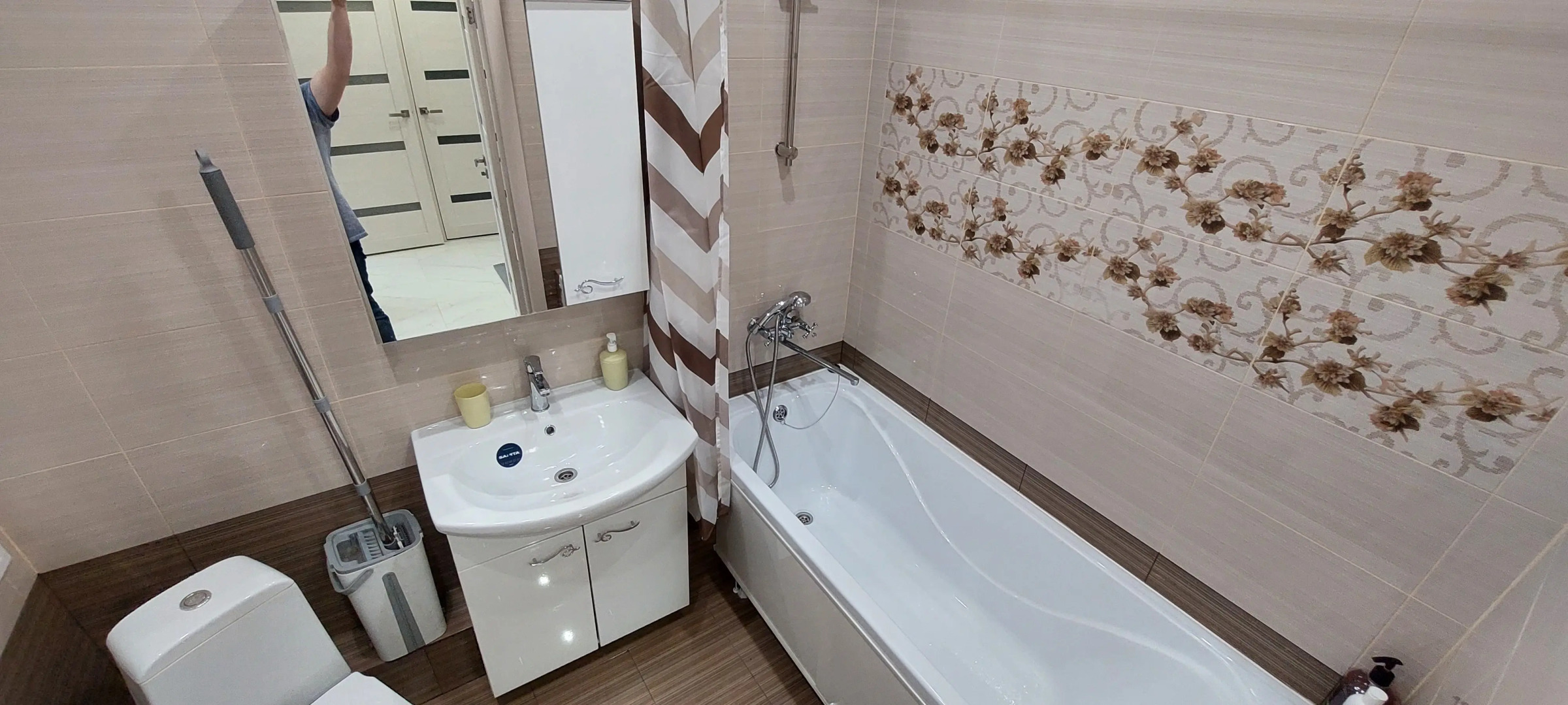 Апартаменты СВ Жираф 6