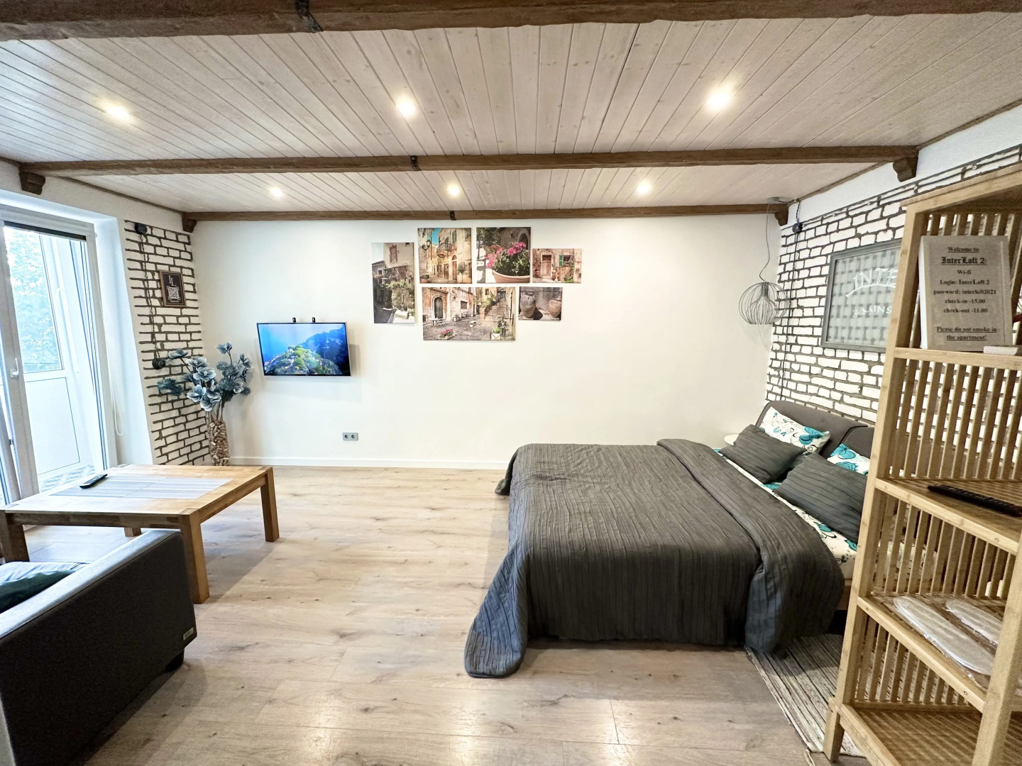 Апартаменты InterLoft 2 City Center Free Parking Wi-Fi 100/50 Smart TV