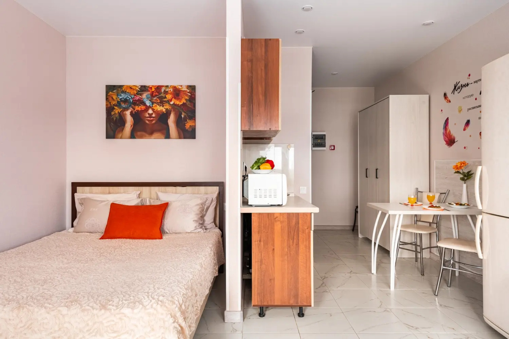 Апартаменты Sunmarine на улице Анны Ахматовой