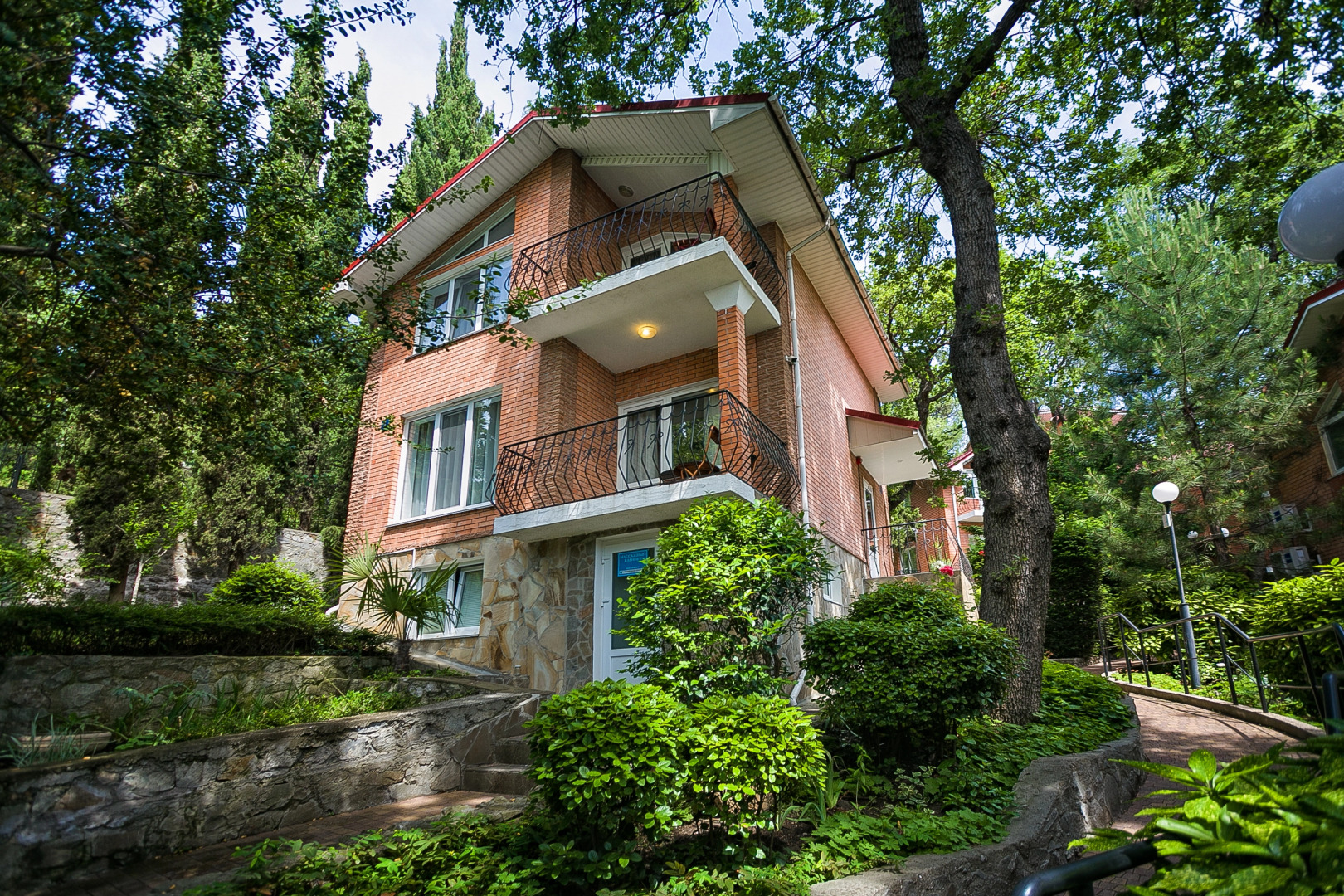 Парк-Отель Родос