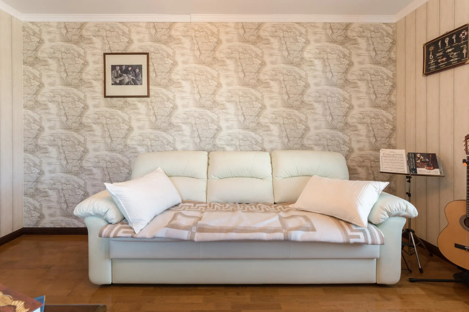 Апартаменты Большие красивые апартаменты напротив Кремля