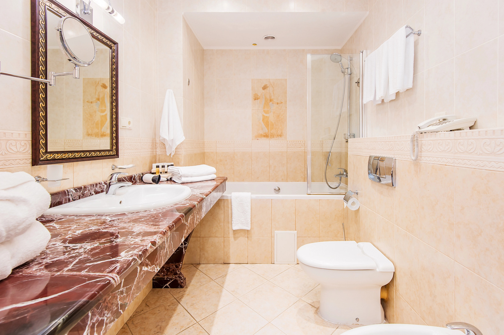 Отель Агора