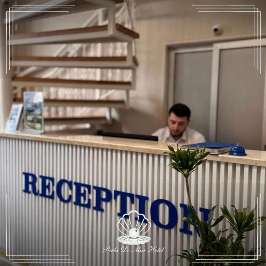 Отель Perla De Mar Inn