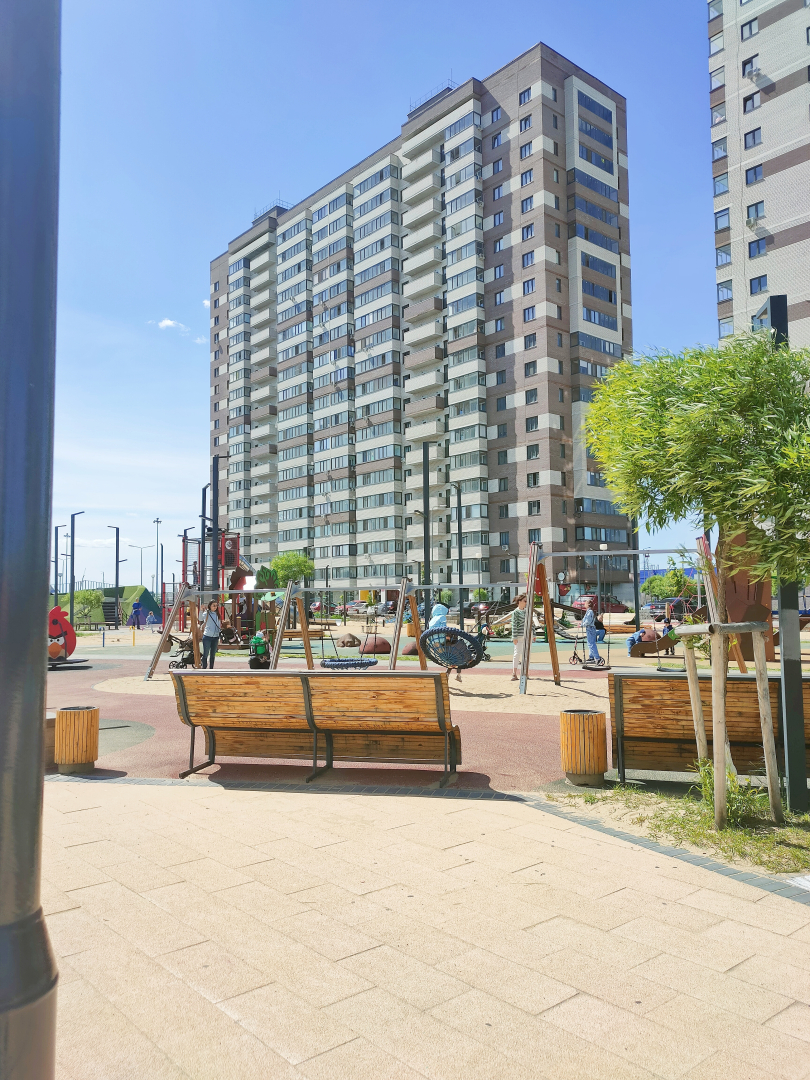 Квартира у ТЦ Кристалл Менделеева 2к2