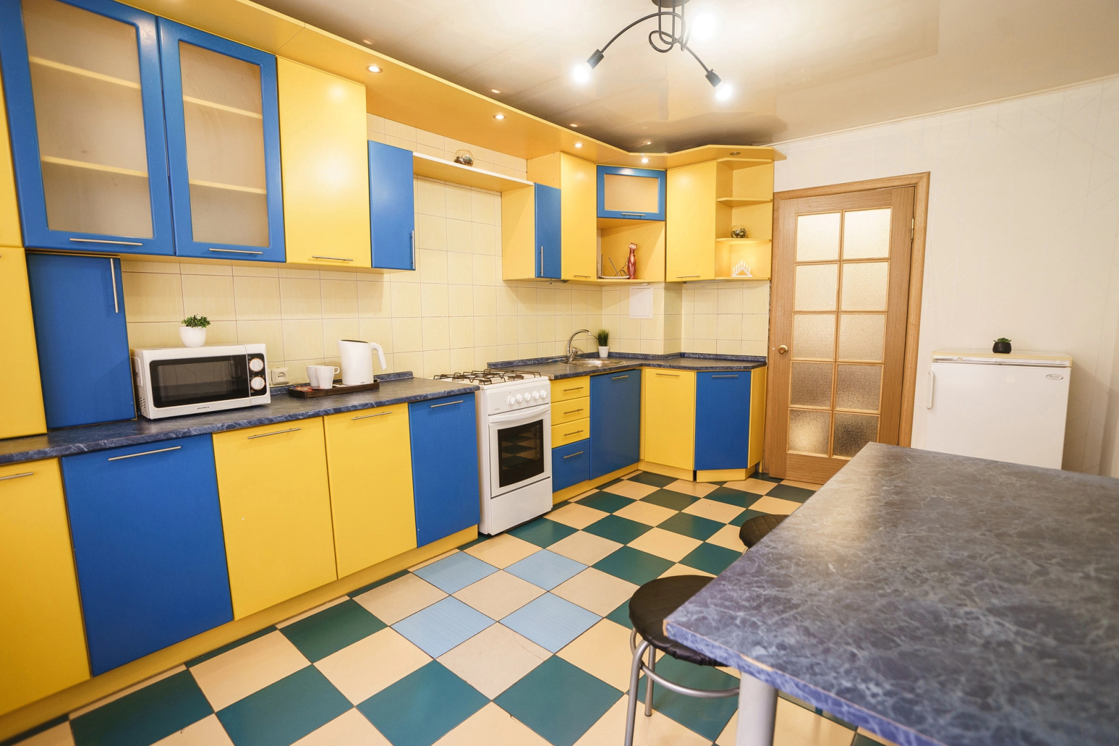 Апартаменты Inndays на Болдина