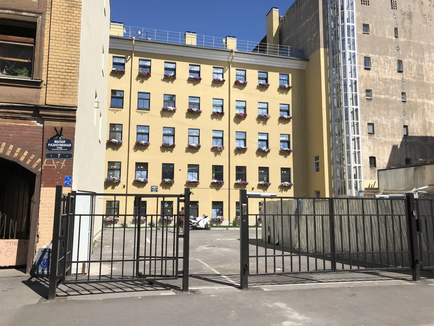 Квартира Good Karma на Петроградской стороне